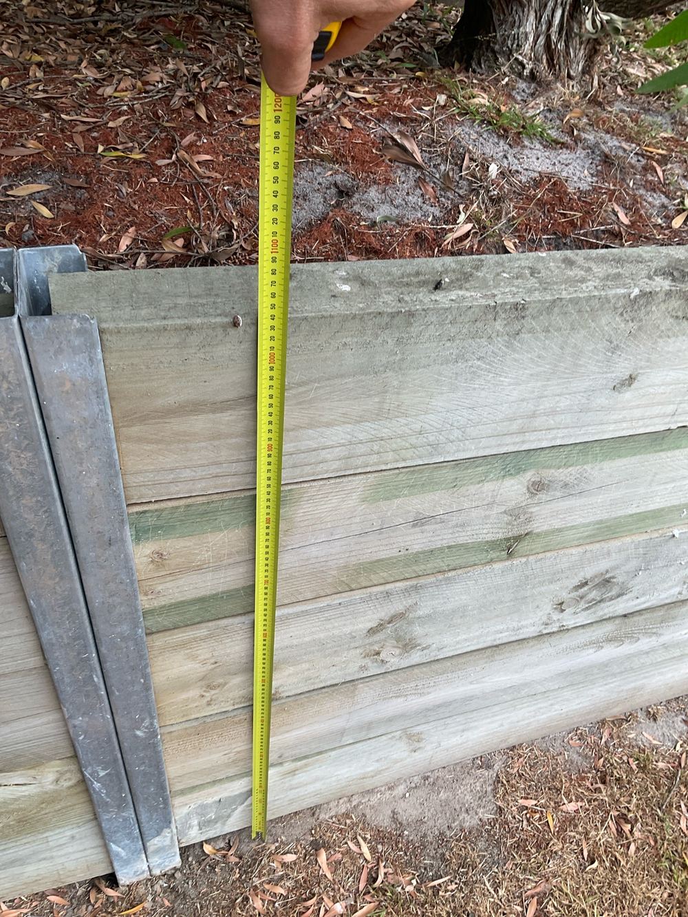 Leaning retaining walls on a pre-purchase inspection